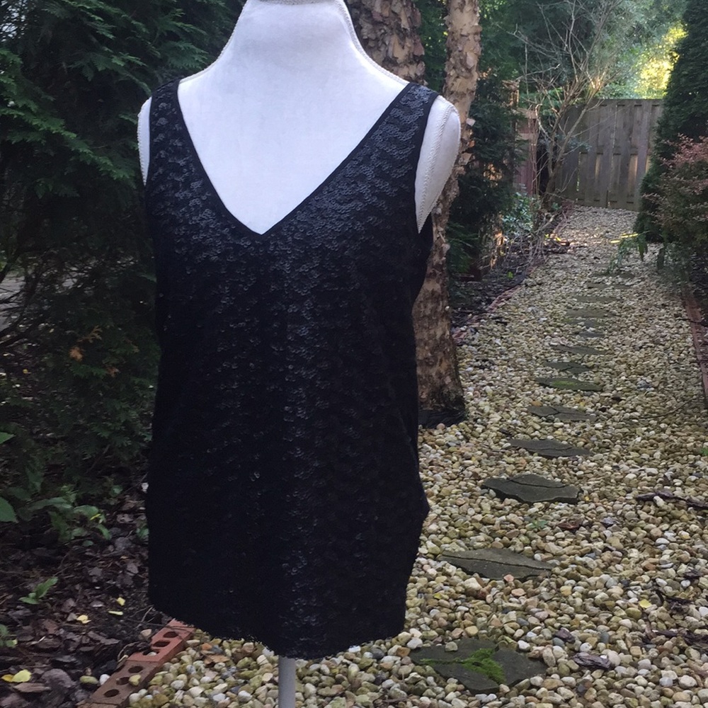Banana Republic black top.